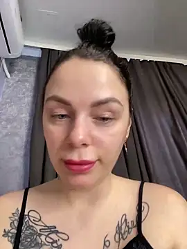 Онлайн чат XXX Lola_Hale