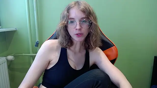 Онлайн чат XXX juicyPenny