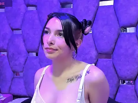 Онлайн чат XXX burbuja_pink_