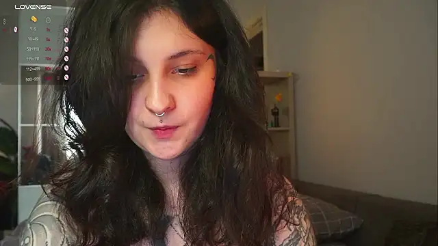 Онлайн чат XXX maymary_