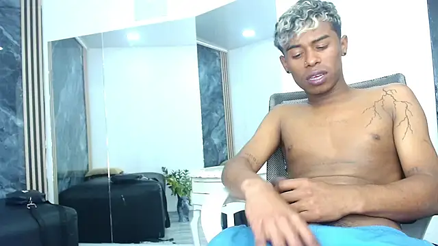 TonnyMarck Live XXX Chat