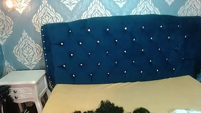 Sofiacowperx's Webcam Show