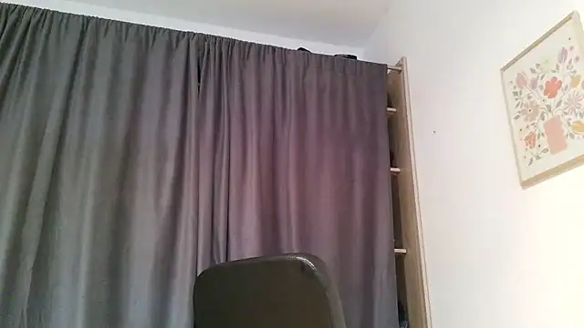 Chat +18 de serena__vedette ao vivo