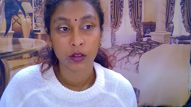 Онлайн чат XXX IndianSexyButt