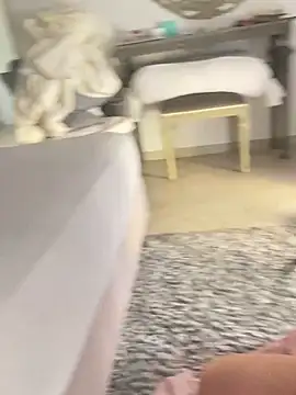 crudeliafrancy Show Webcam