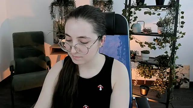 VirtuallVoyant – Naživo XXX chat