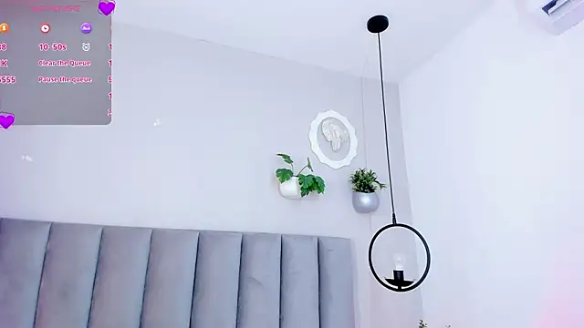 Tina_curly's Webcam Show