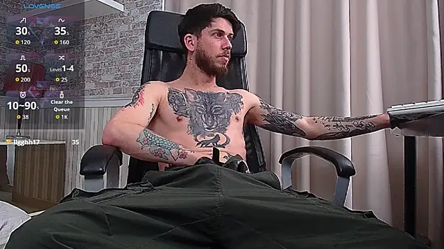 JonahShaw Show in webcam