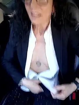 eddivad6974: διαδικτυακό σόου στην κάμερα