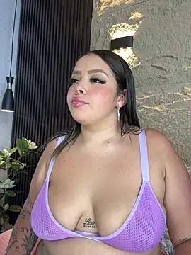 GenesisBlaze's Live XXX Chat