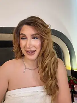 Pokazy przed kamerką – LucyBridgette