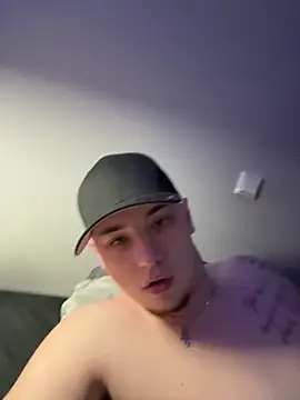 Channingboy লাইভ XXX চ্যাট