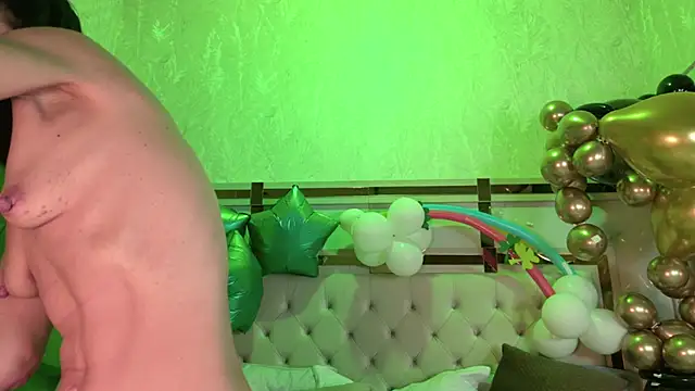 Show Webcam de naughtymilfx_