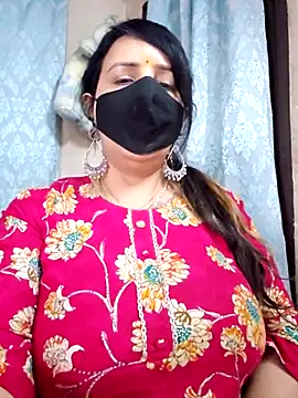 Вебкам-шоу cute-tanvi