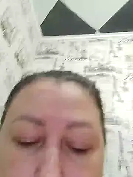 Živý XXX chat Rini333