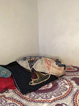 Chat +18 de luisahot_9727 ao vivo