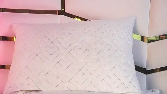 nix_wolf live XXX chat