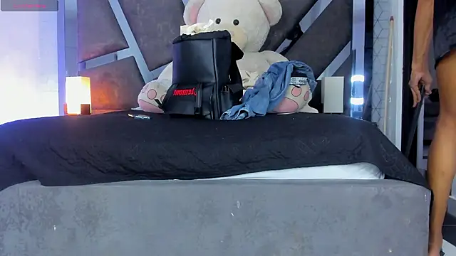 ElektraBomdans webcam show