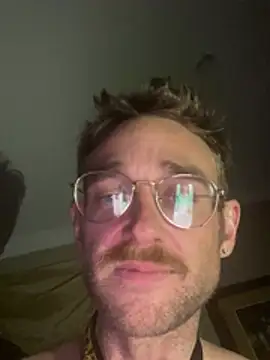 MaxSpadeErotica 网络视讯表演