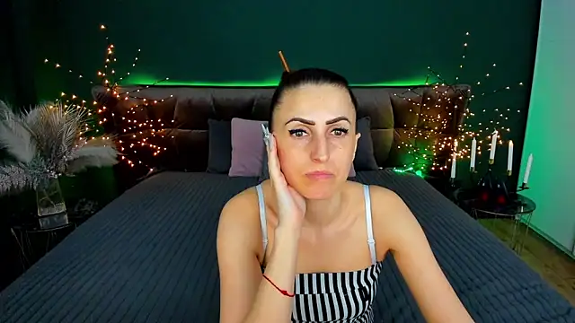 แชท XXX สดของ Rebecca_Diamond