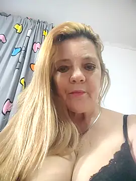 karlaanqui1 Show in webcam