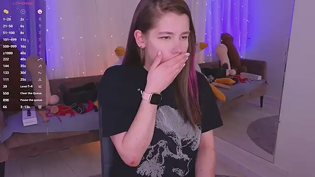 Mira_Falls' Live XXX Chat