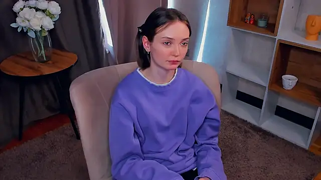 JulieChesnut 即時 XXX 聊天