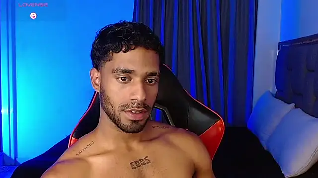 Christian_thorn Live XXX chat