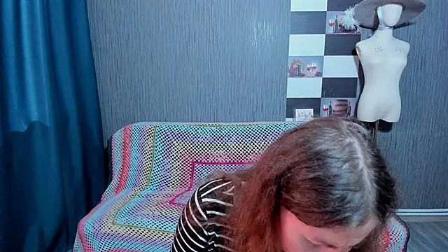 pa1e_pr1ncess 现场XXX聊天