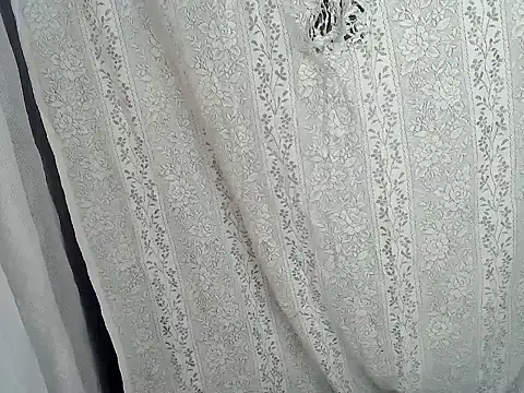 Nikah_loves_u webkamerás műsora