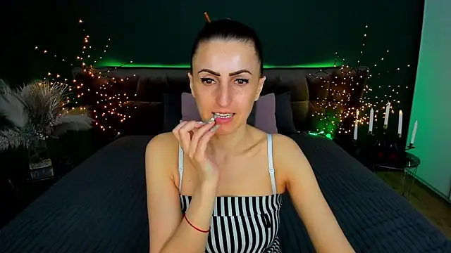 Rebecca_Diamond Live XXX-Chat