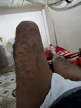 PIG_FUCKER_DADDY 网络视讯表演