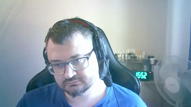 SirAbuser Live XXX Chat