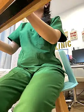 Clinic_Sexy: διαδικτυακό σόου στην κάμερα