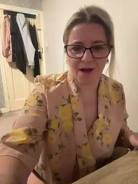 SweetXCandyX Live XXX-chat