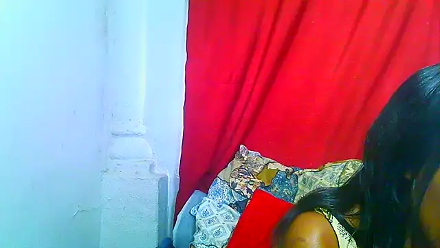 freaky_naughty Chat XXX in diretta