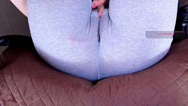 Cameltoe_squirt_inPants Live XXX Chat