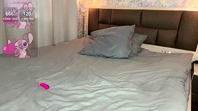 Chat XXX en directo de LoraDavi