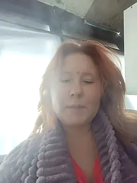 XXX chat uživo modela MiaKissy