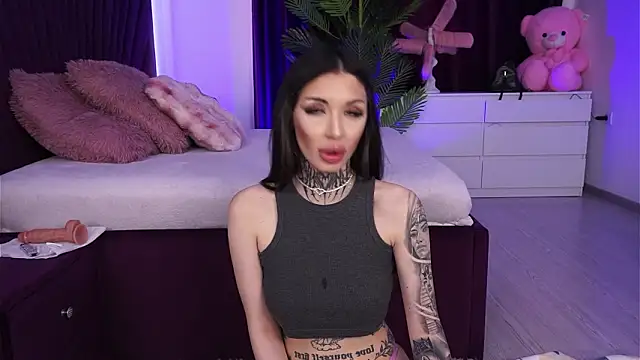 CassandraFoxy: онлайн-секс-чат