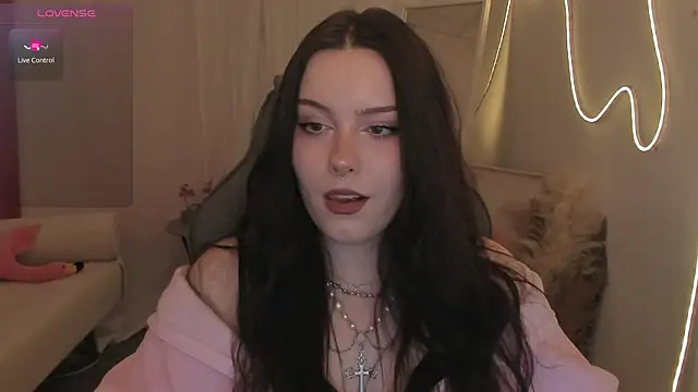 CoraMiel's Live XXX Chat