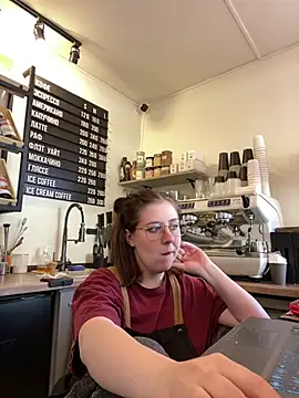 cinnabon_'s Live XXX Chat