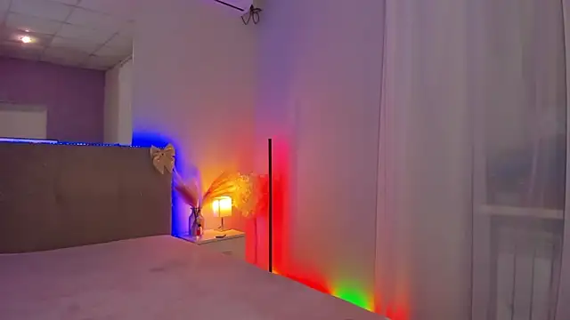 Laura_Leee's Live XXX Chat