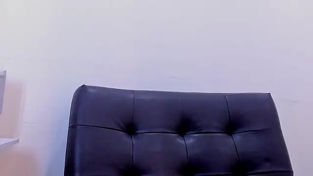 celeste_smmith_'s Live XXX Chat