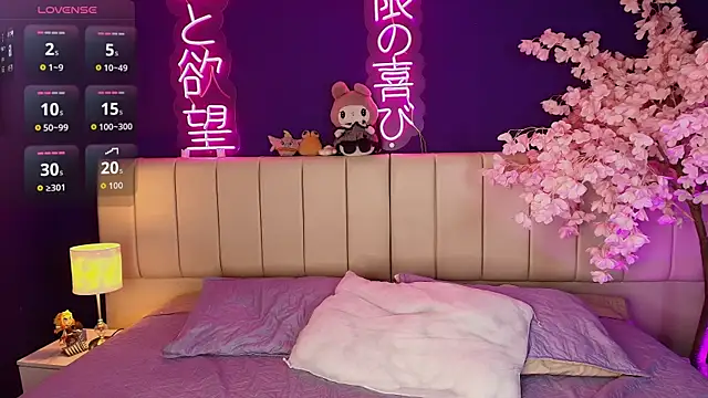 _sarahRose's Live XXX Chat