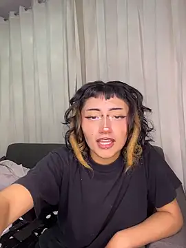 baby_akumaのライブXXXチャット