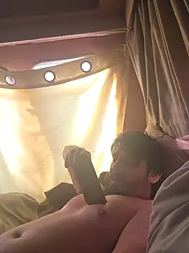 bigbog9323 webcam show