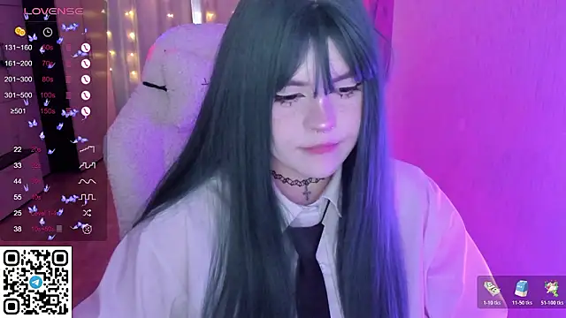 SelenaCute élő XXX-chatje