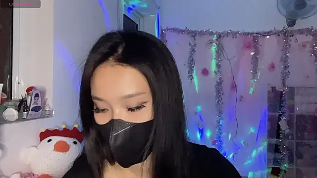 Tieu-May 即時 XXX 聊天