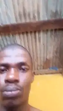 Pertunjukan Kamera Web HornyAss_Bitch